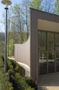 Vorschaubild OSMO VERTO BLACK STRIPE Fassadenprofil Nordische Fichte riffelgesägt Patina 905 27 x 146 mm, VE 4 Stk.